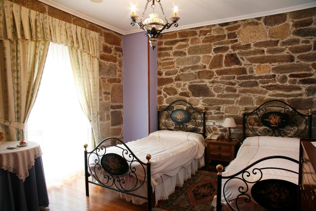 Hotel Pousada Vicente Risco 카스트로 칼델라스 외부 사진