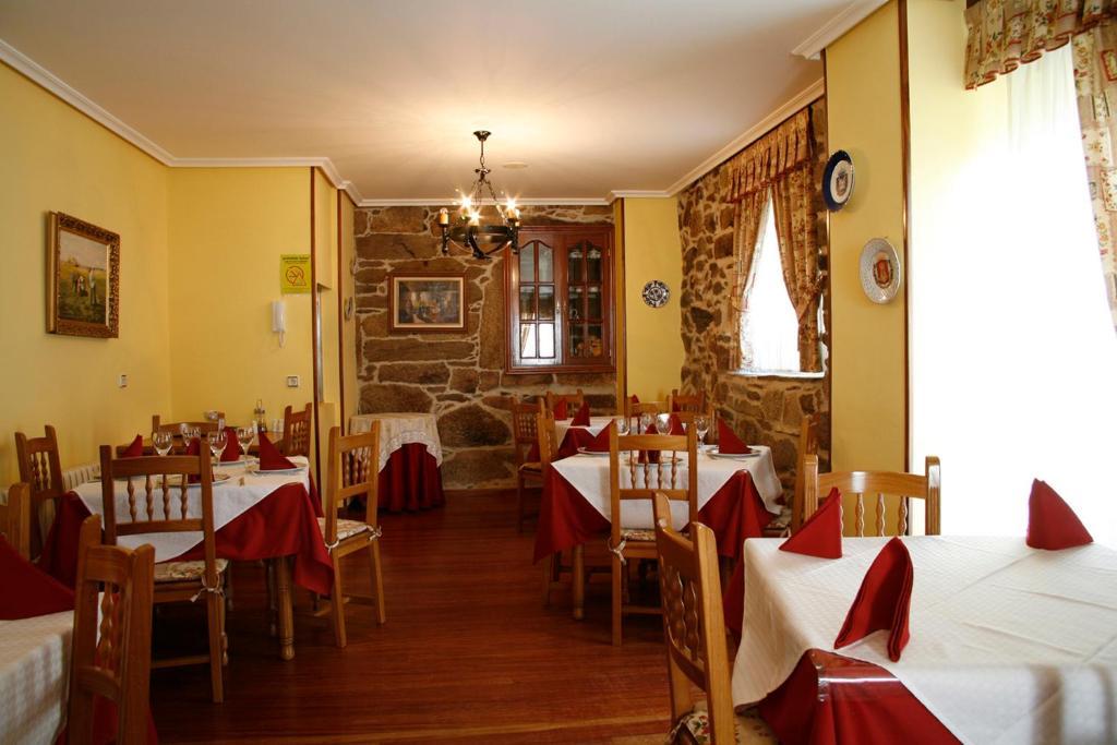 Hotel Pousada Vicente Risco 카스트로 칼델라스 외부 사진